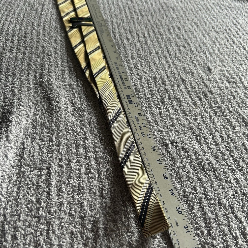 Alexander Julian Silk Tie Gold Navy Striped OS Vintage Preppy Retro 80s Dapper - Picture 4 of 7
